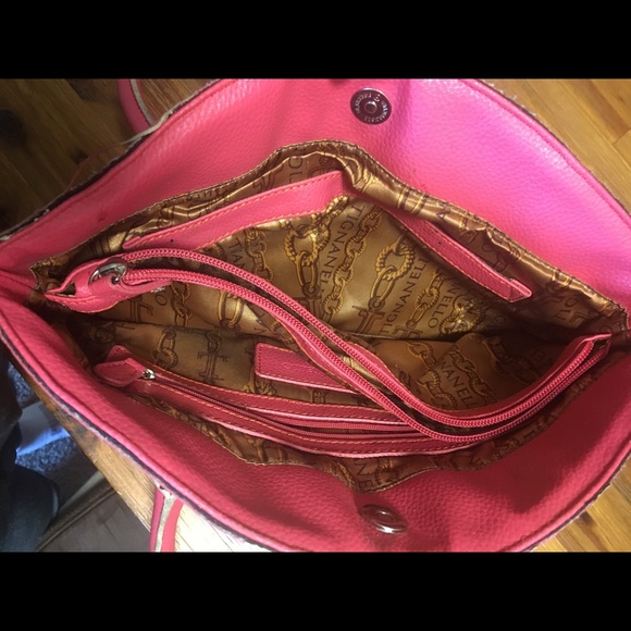 A women’s Pink and orange purse - Picture 6 of 8